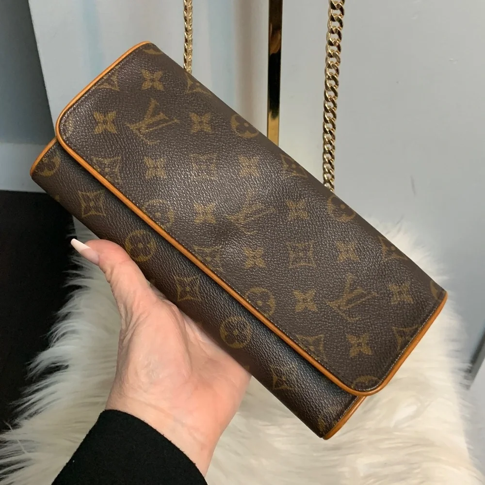 1999 authentic Louis Vuitton Twin Pochette GM crossbody w free chain - Picture 2 of 16